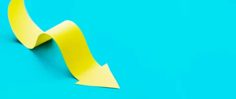 Seta amarela apontando para baixo em fundo azul