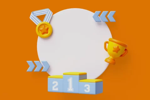 Pódio azul e amarelo com setas, troféu e medalha em volta, com fundo laranja com círculo branco no centro