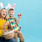 Itens complementares e presentes temáticos entram no radar de quem está decidindo o que vender na Páscoa 2026 além do chocolate tradicional